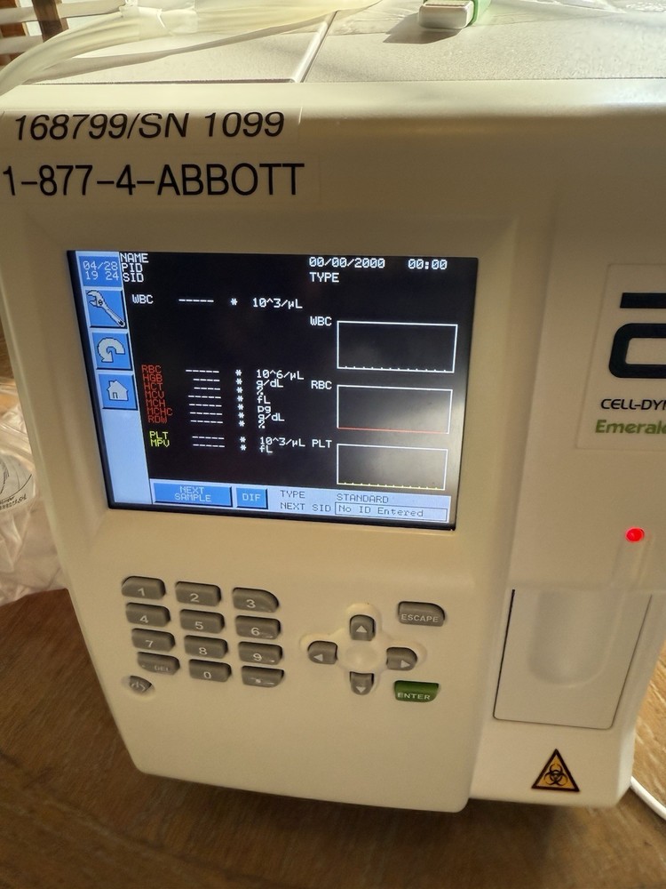 Abbott CELL-DYN Emerald 22 Hematology Analyzer