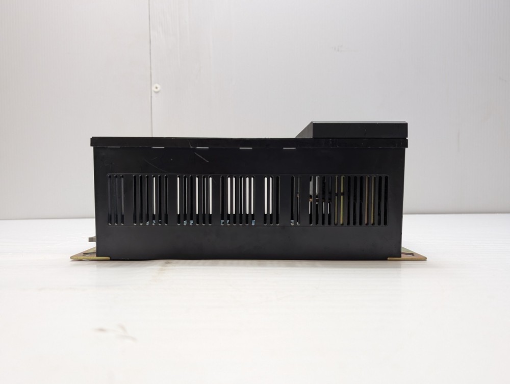 GE FANUC IC610CHS110A SERIES ONE BASE RACK