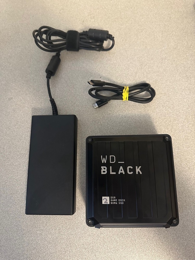 WD Western Digital BLACK D50 Thunderbolt 3 Dock