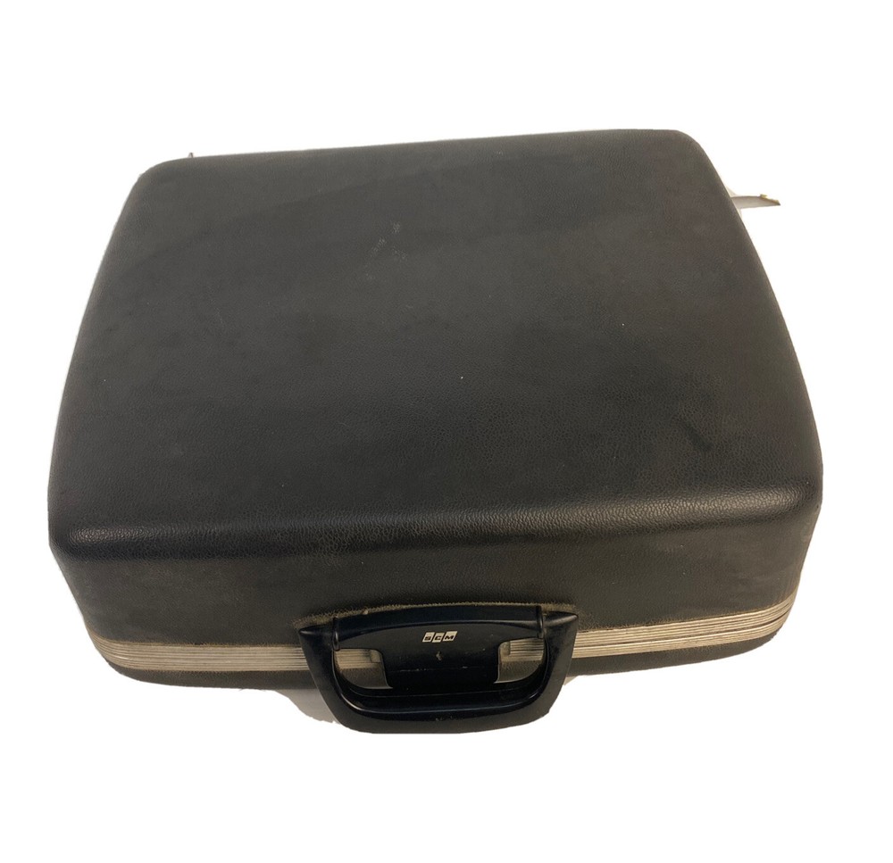 SCM 890N Electronic Adding Machine & case & soft cover Vintage