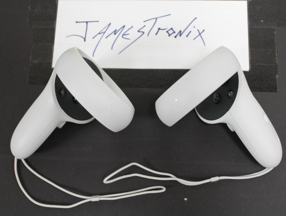 Genuine Meta Quest 2 VR Left & Right Pair Controllers ONLY, WORKS GREAT!