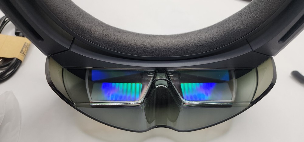 Microsoft HoloLens Developer Edition 1st Generation & Genuine Carry Case