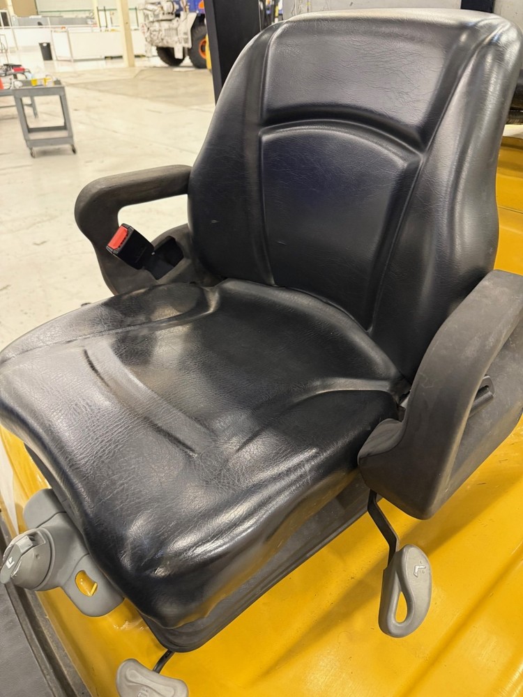 Yale GLC080VX 8000lb Used Forklift