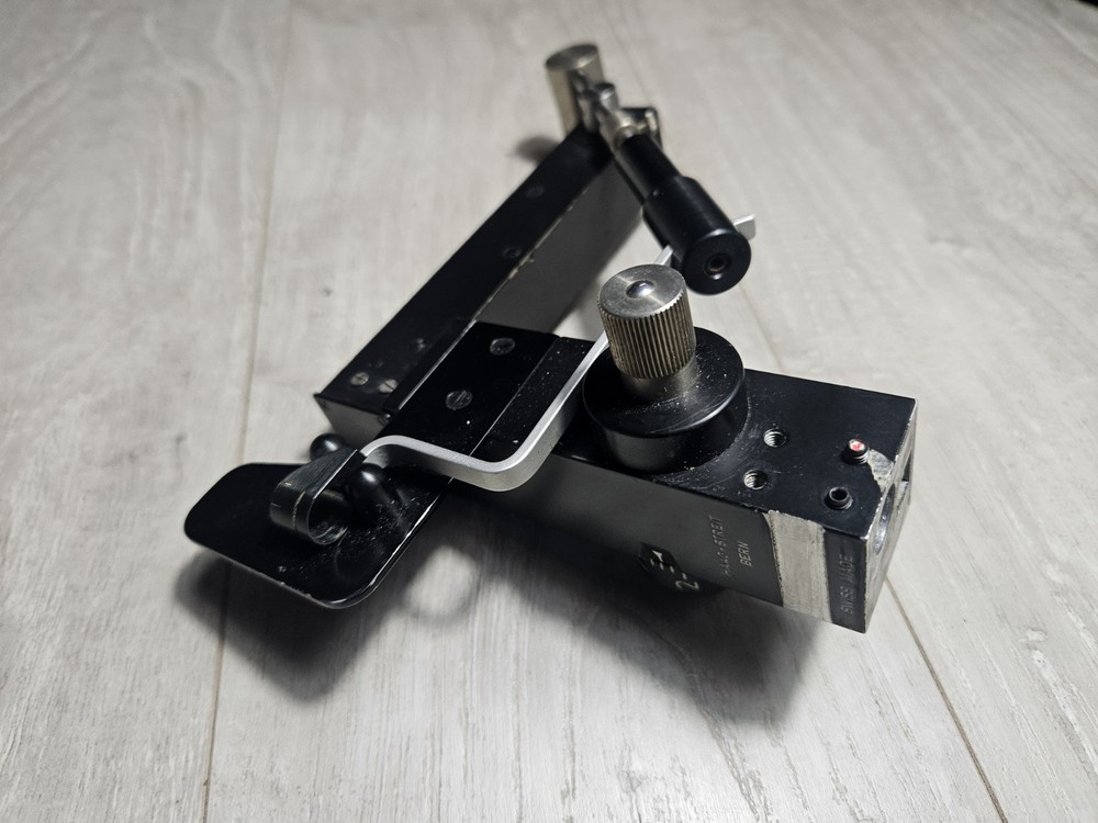 💥Haag-Streit Bern Tonometer