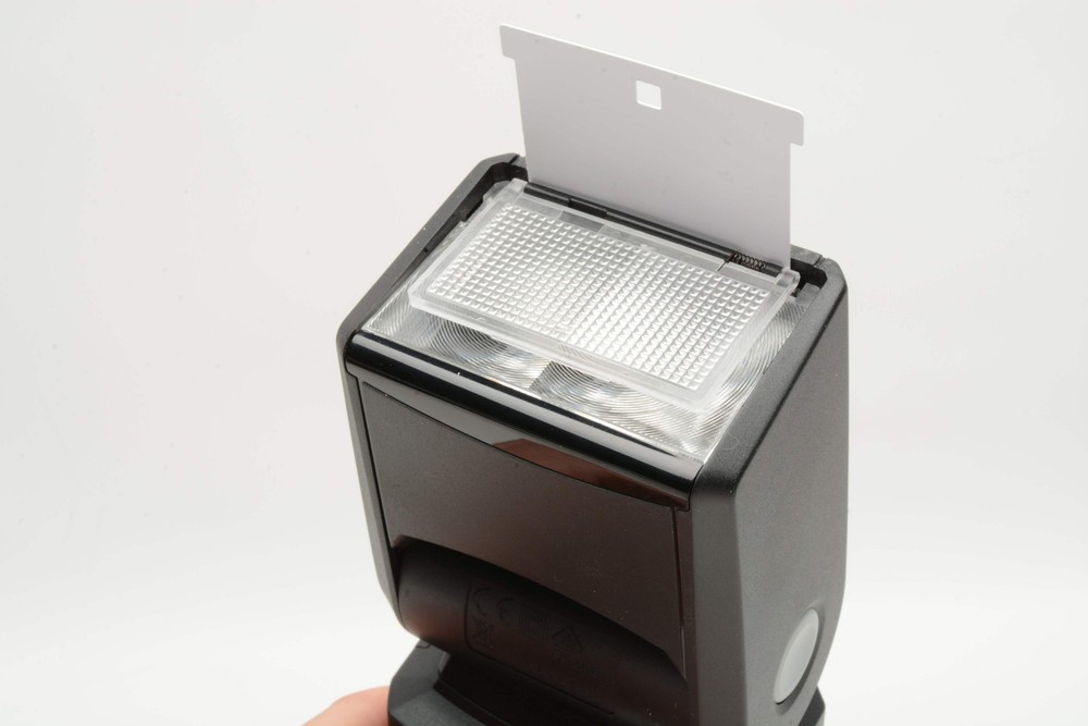 Leica SF 58 Electronic Flash, Mint, w/case+manuals