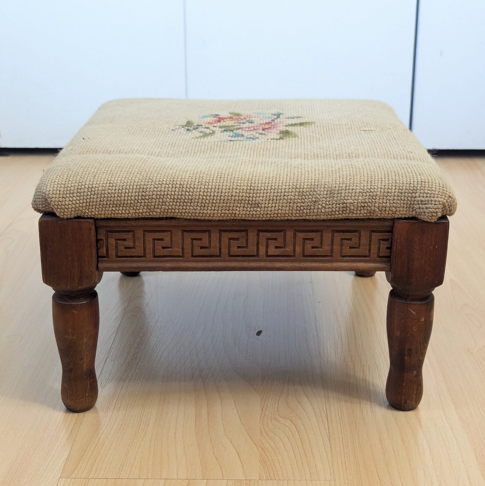 Vintage Floral Pattern Needlepoint Foot Stool Wood Rectangular 14"x12"x8"