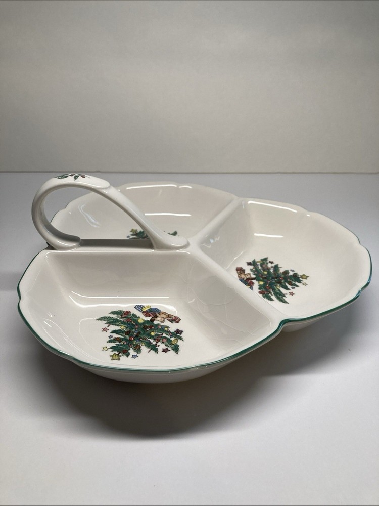 Nikko Christmastime Three-Section Tray