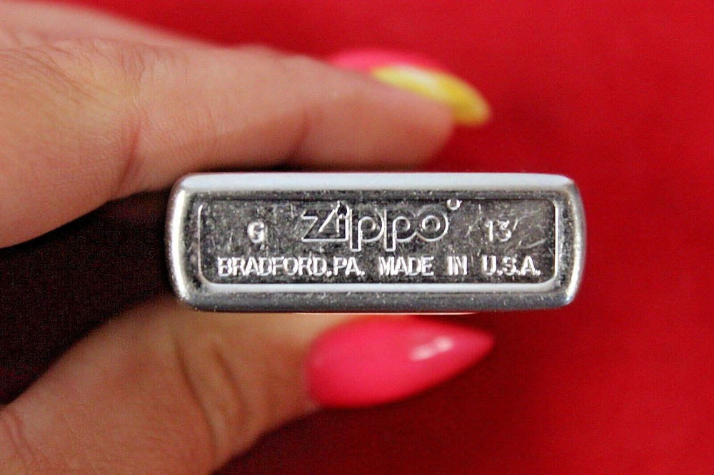 Zippo 2013 Classic Pocket Lighter - Brushed Chrome