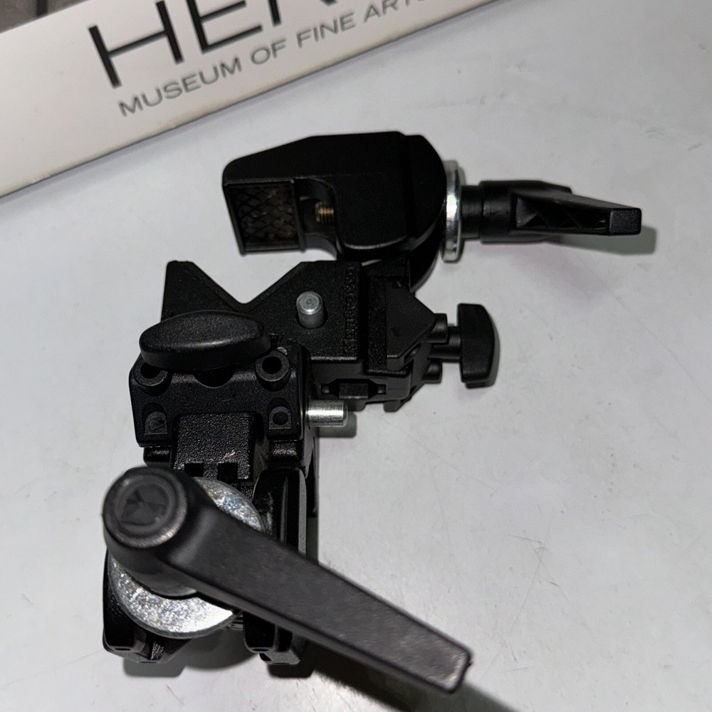 Manfrotto 035 Double Super Clamp - Black - Married