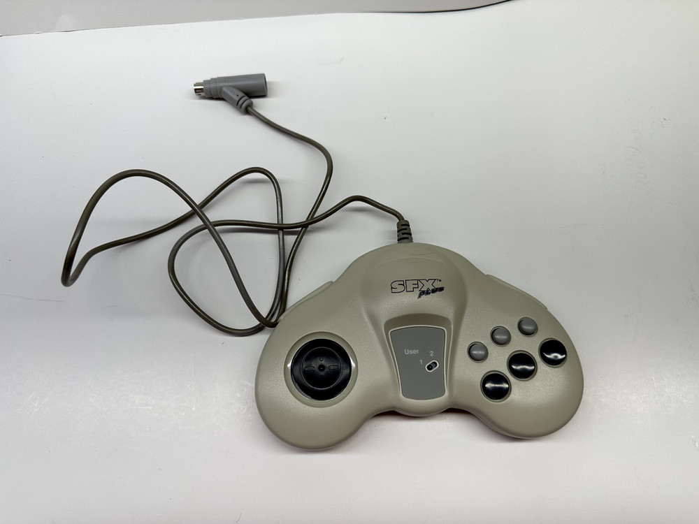 A Programmable Joypad for Mac SFX PLUS By Suncom Tech INC