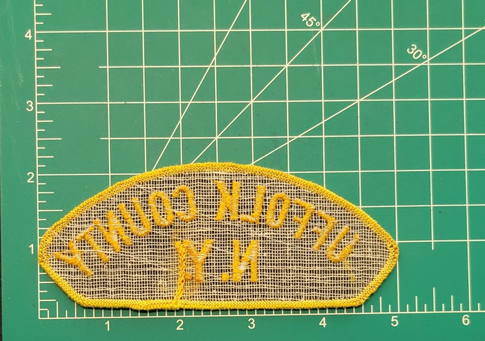 SUFFOLK COUNTY NEW YORK SHERIFF PATCH ( DAMAGED)