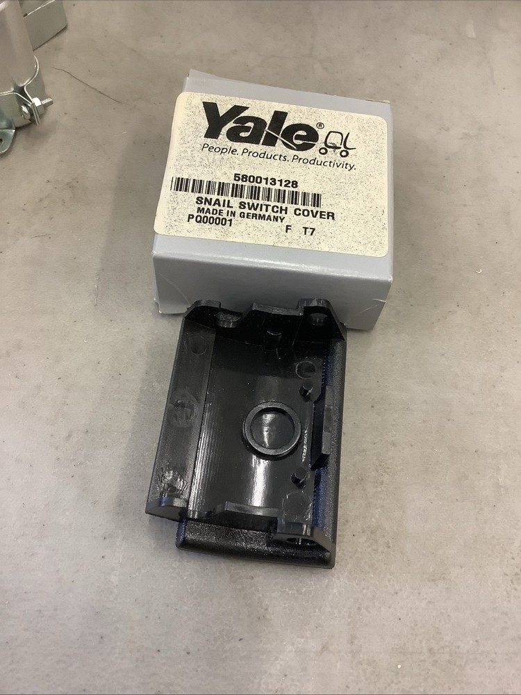 Yale Snail Switch Cover PQ00001