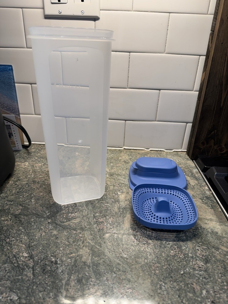 *NEW* Tupperware 2 Quart Slim Line Pitcher with Strainer - Blue Seal