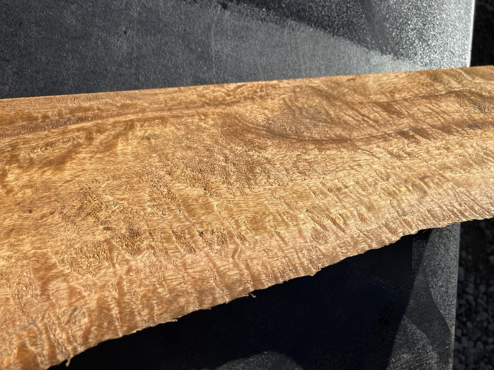 Hawaiian Curly Mango Board #14063