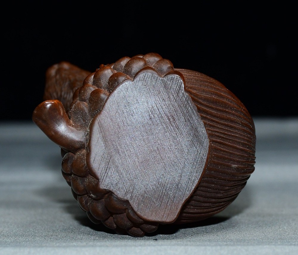 Exquisite Small Leaf Boxwood Pine Mouse Ornament
