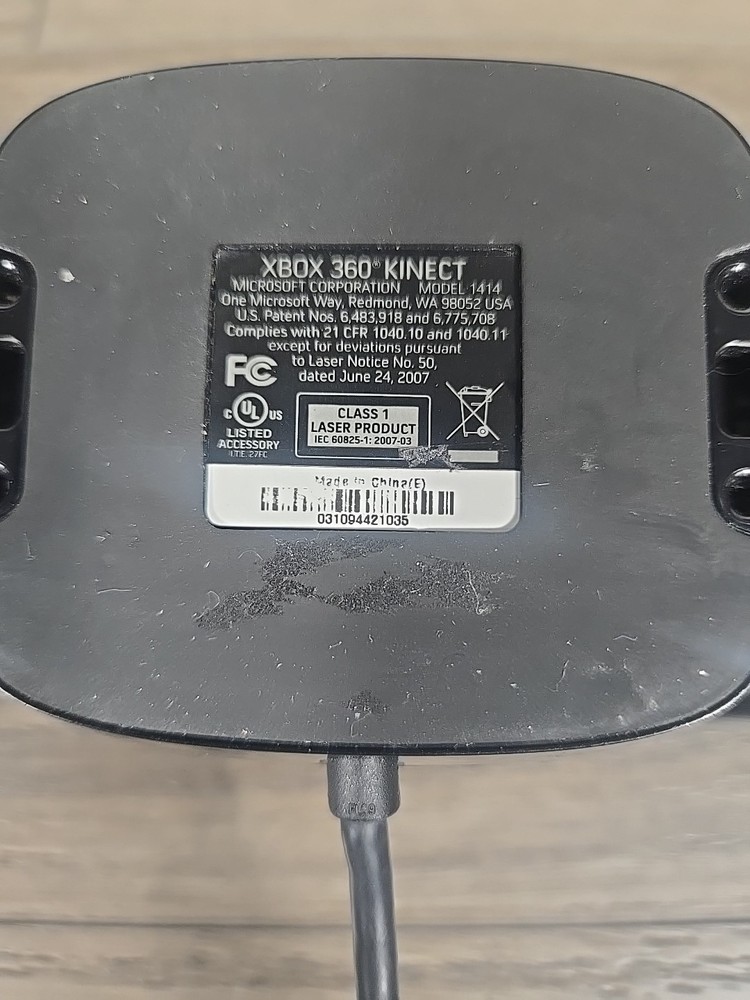 Microsoft Xbox 360 Kinect Sensor Bar W/ 5 Games Bundle Lot - TESTED See Discript