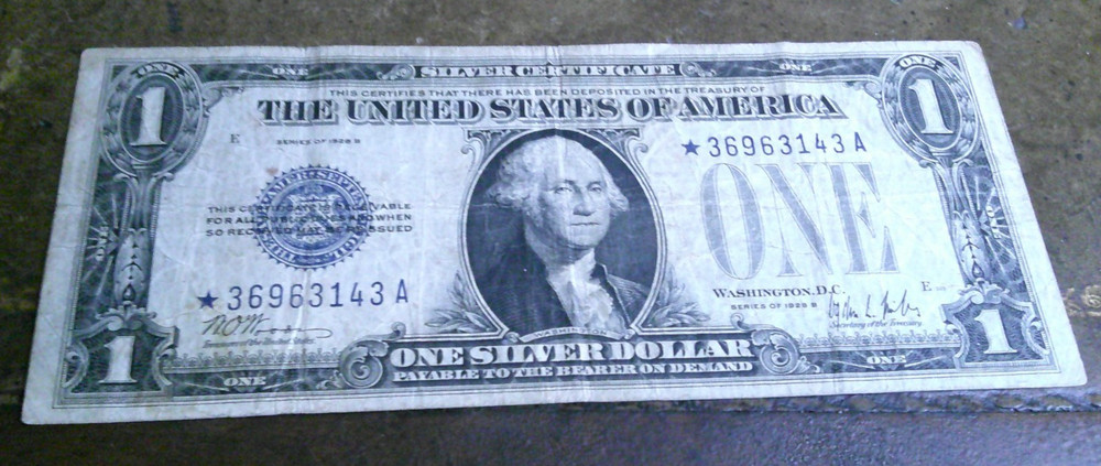 Series 1928B $1 Silver Certificate FUNNY BACK STAR NOTE