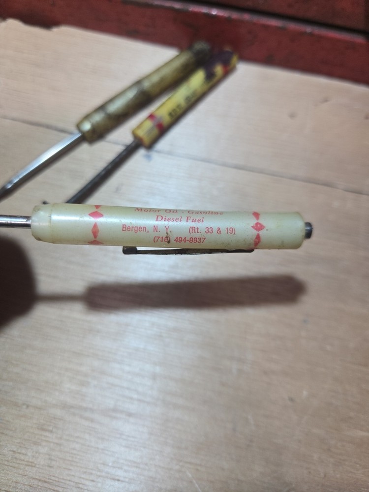 3 PC Vintage Advertisement Screwdriver Set Readytool