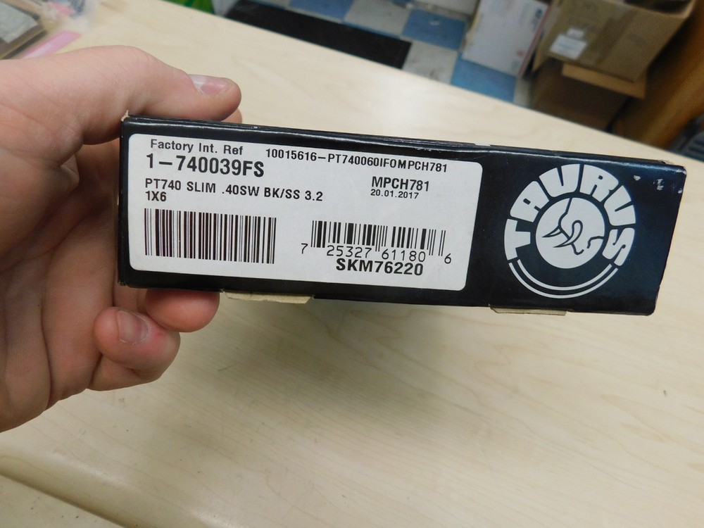 Taurus Factory Box PT740 PT-740 Slim + STUFF