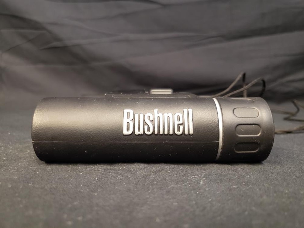 BUSHNELL 12X25 COMPACT BINOCULARS (B26002778)
