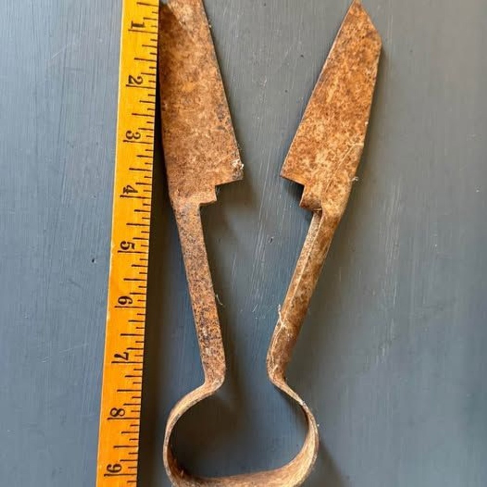 Vintage Iron Sheep Shears