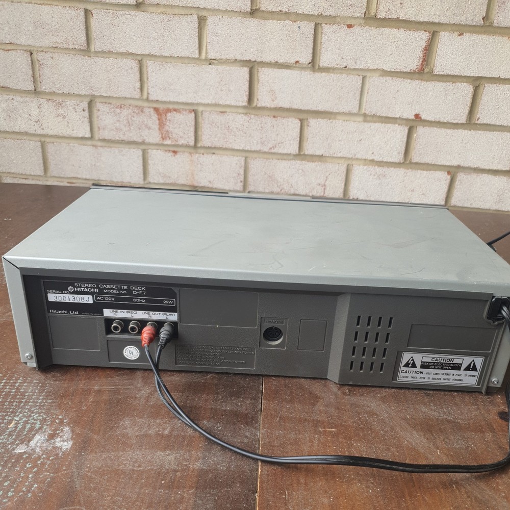 Hitachi D-E7 CASSETTE DECK DOLBY B, C NR
