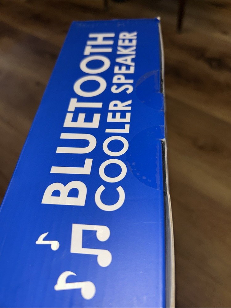 Bud Light Bluetooth Cooler Speaker 24 Can Capacity