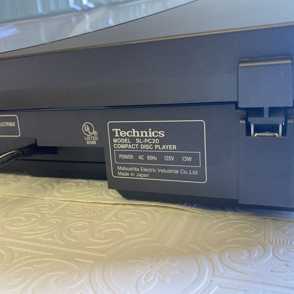 Technics SL-PC20 CD Player w/remote, Plays but Needs Work. See Description