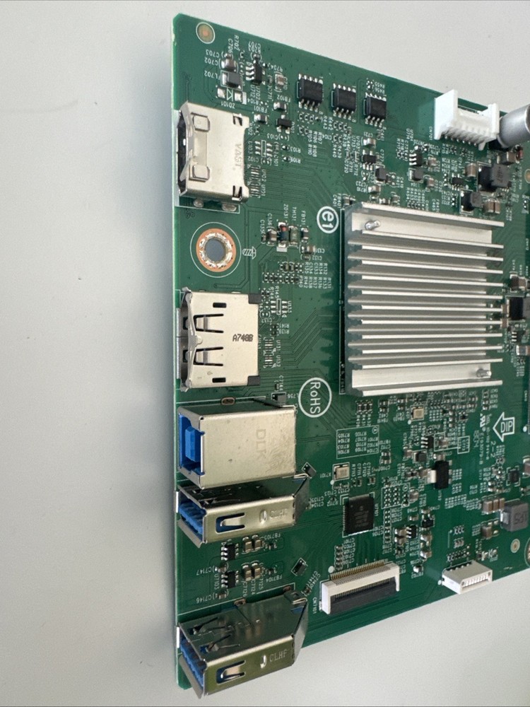 P2418d display board