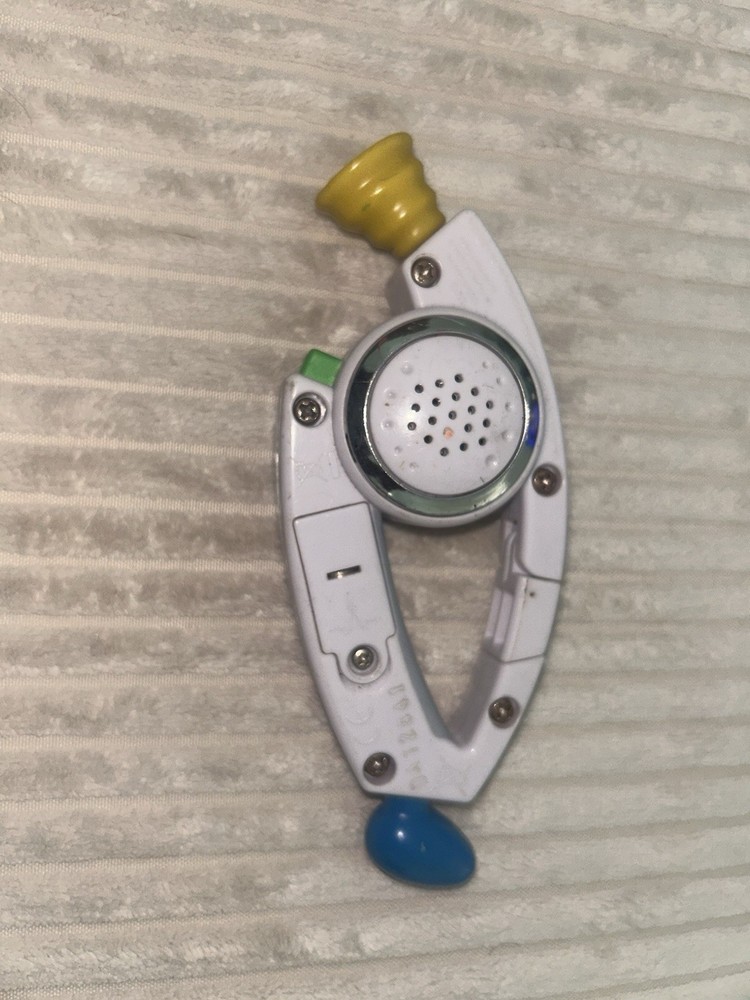 Bop It Handheld Electronic Talking Game White TESTED & WORKS b9