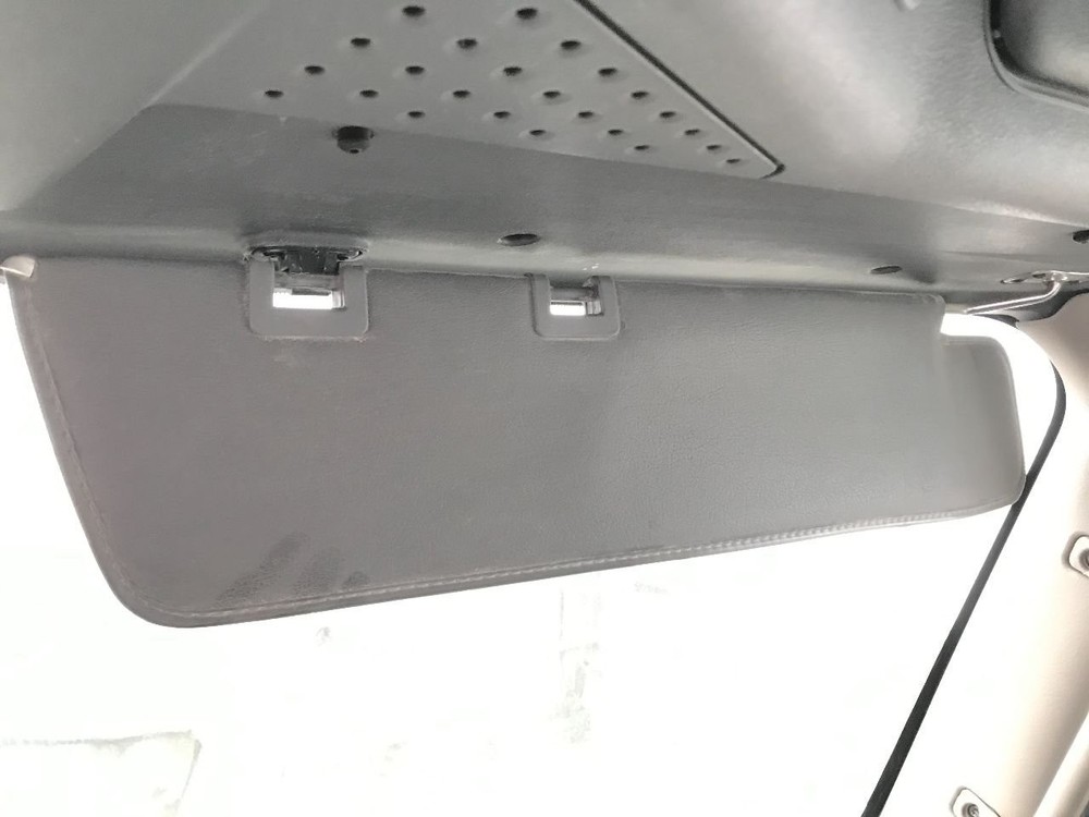 Freightliner CASCADIA Right/Passenger Interior Sun Visor - Used