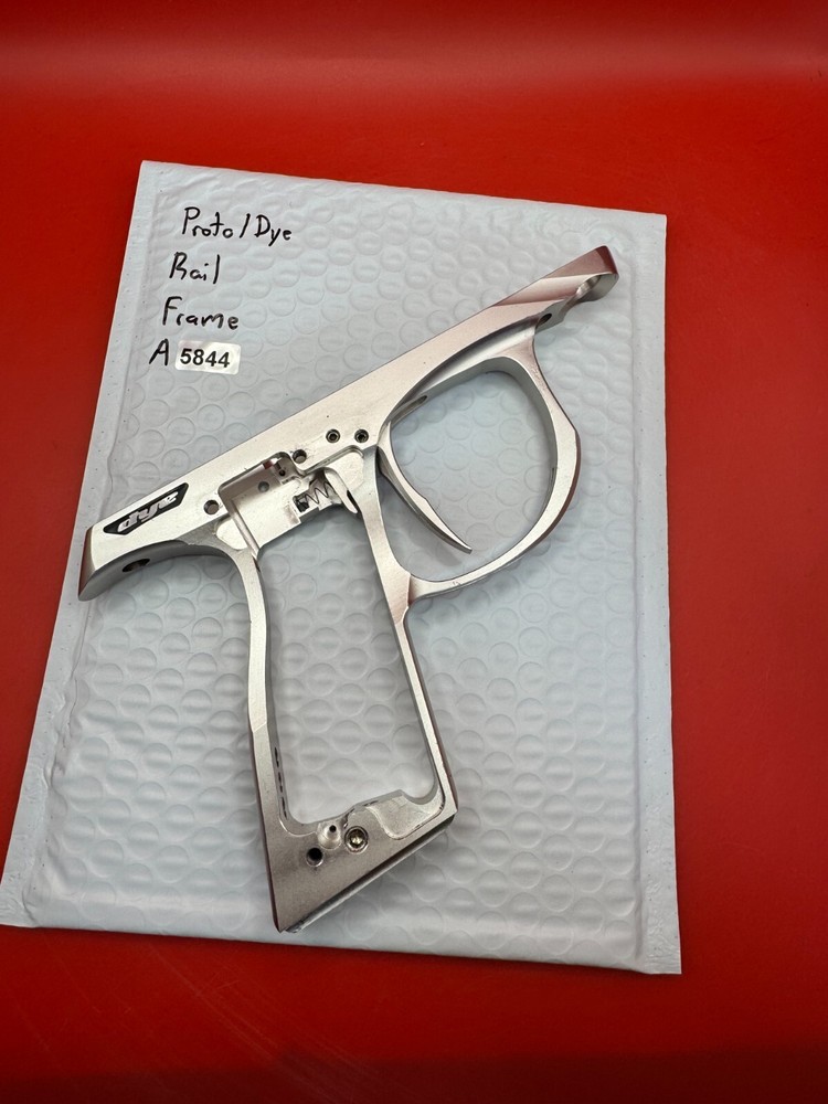 Proto/Dye Rail Frame