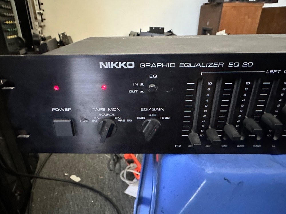 WORKING NIKKO GRAFFIC EQUALIZER EQ-20