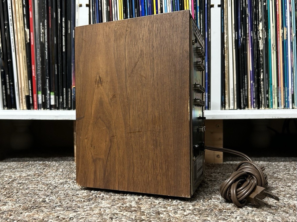 Sony SQA-100 Solid State SQ Decoder/Amplifier 2 Watts 2CH/ 2-4/ R-MTX