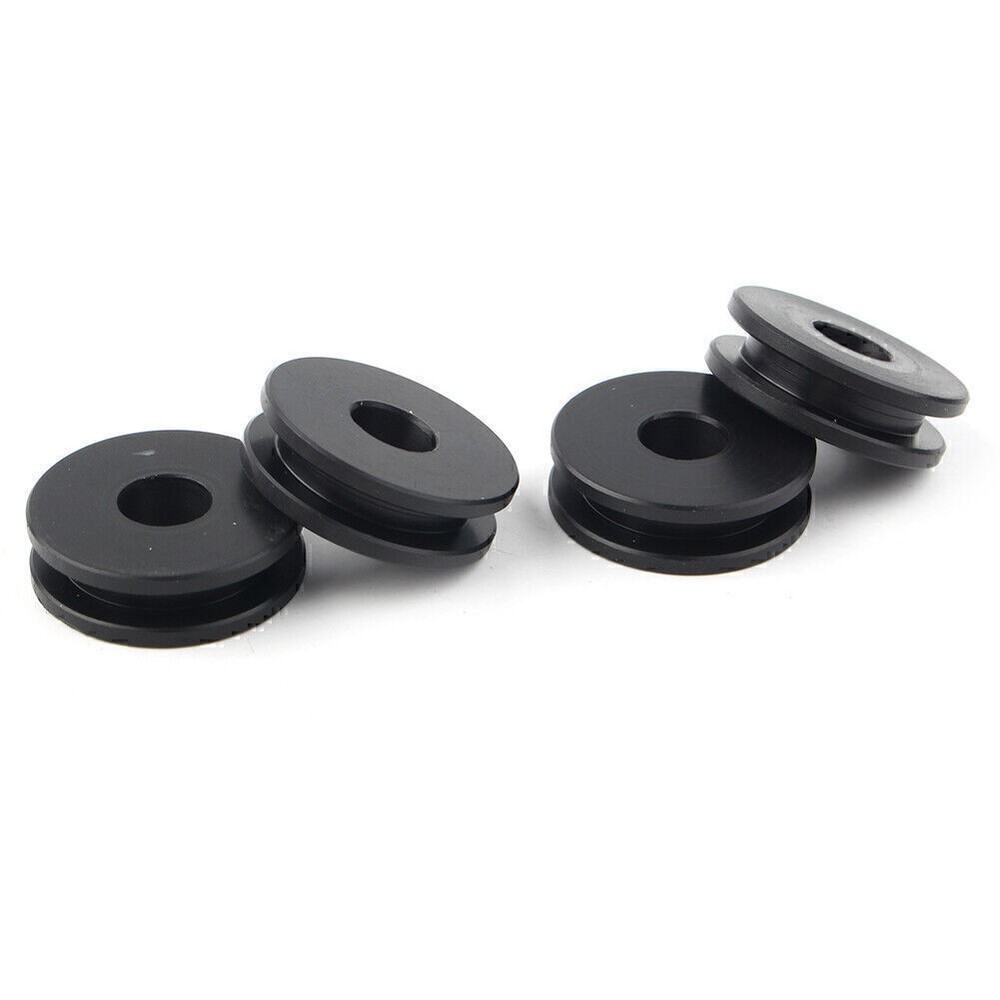 4pcs Windshield Replacement Bushing Grommets for Harley FLHR ROAD KING 1994-2014