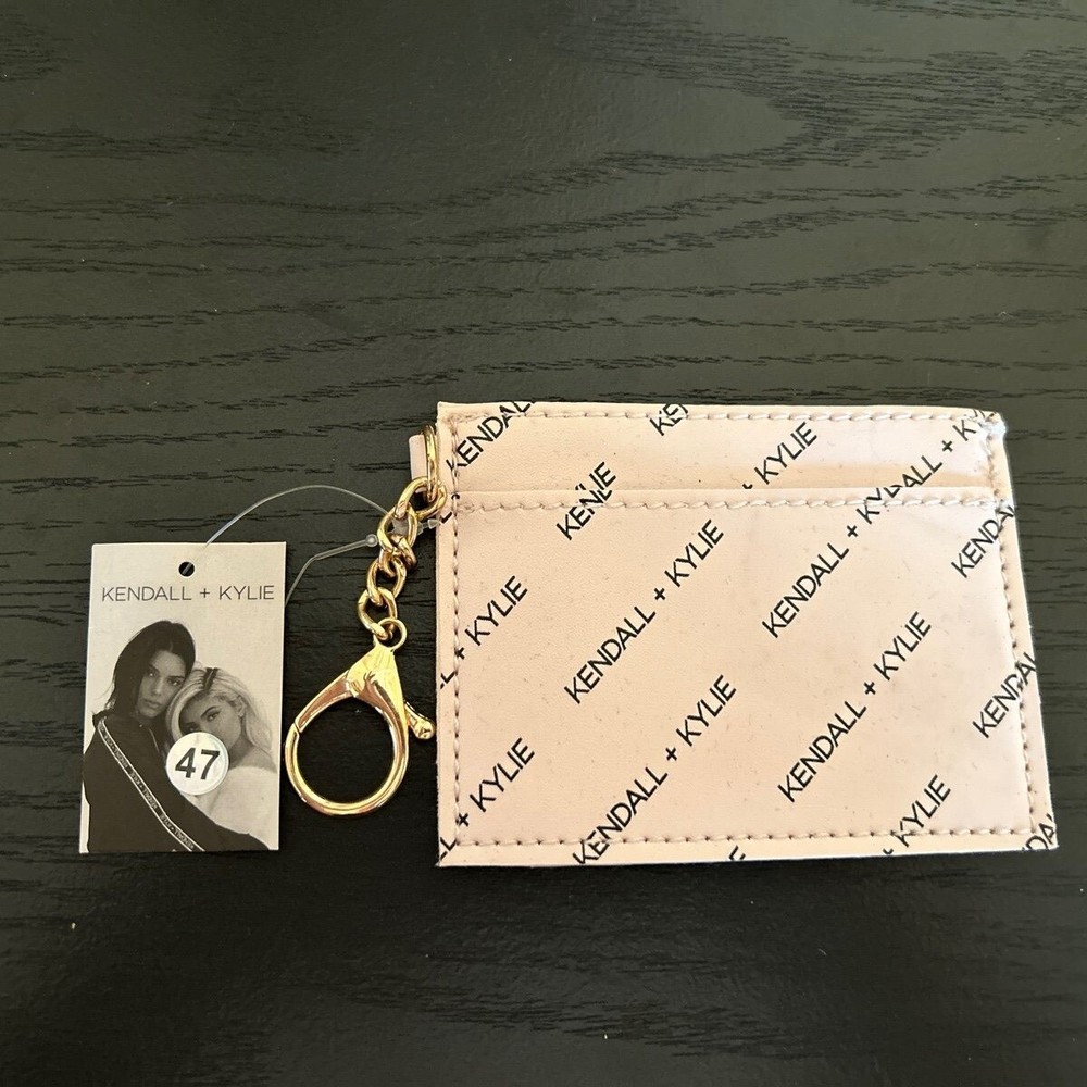 Kendall + Kylie Cardholder