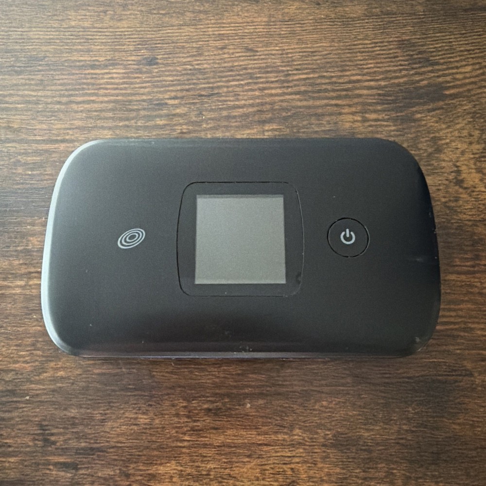 Simple Mobile Moxee No-Contract 4G LTE Mobile Hotspot