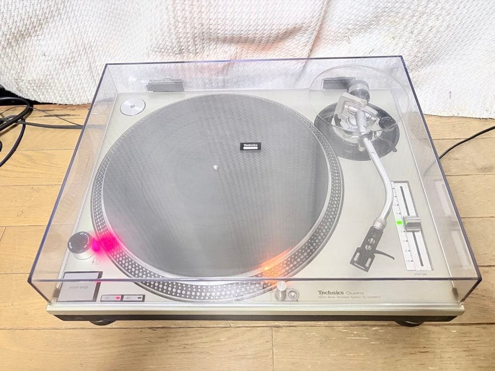 Technics SL-1200MK2 DirectDrive Turntable Quartz PitchCtrl w/Box FullyFunction