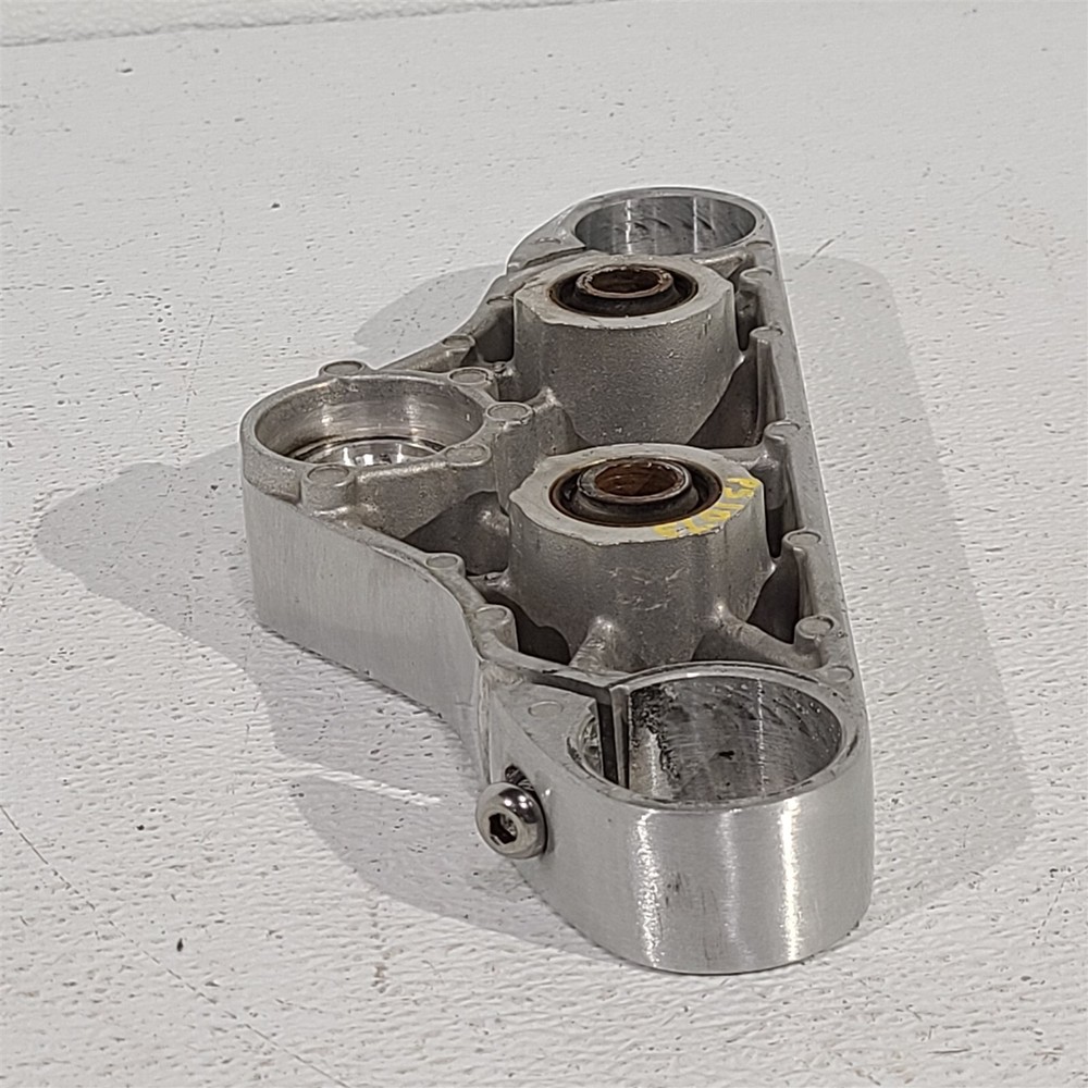 2001 Yamaha XVS1100 Triple Tree Upper Mount Plate PS1073