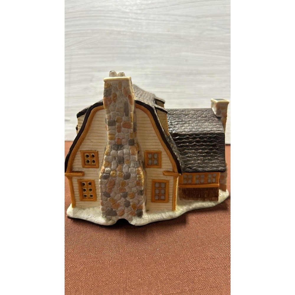 Mrs. C,'s Bakery From the St. Nicholas Circle Collection 1994