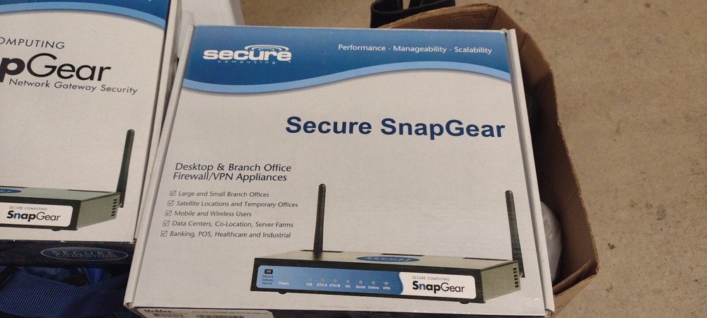 SECURE COMPUTING SnapGear SG565 Network Gateway