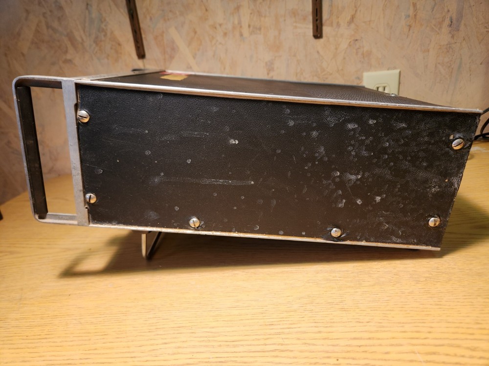 WAVETEK 3000 SIGNAL GENERATOR, Untested for repair