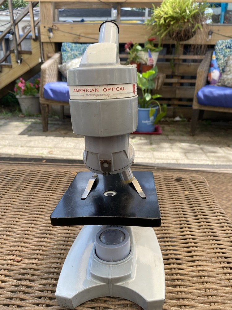 American Optical Sixty Spencer Monocular Microscope 10/43