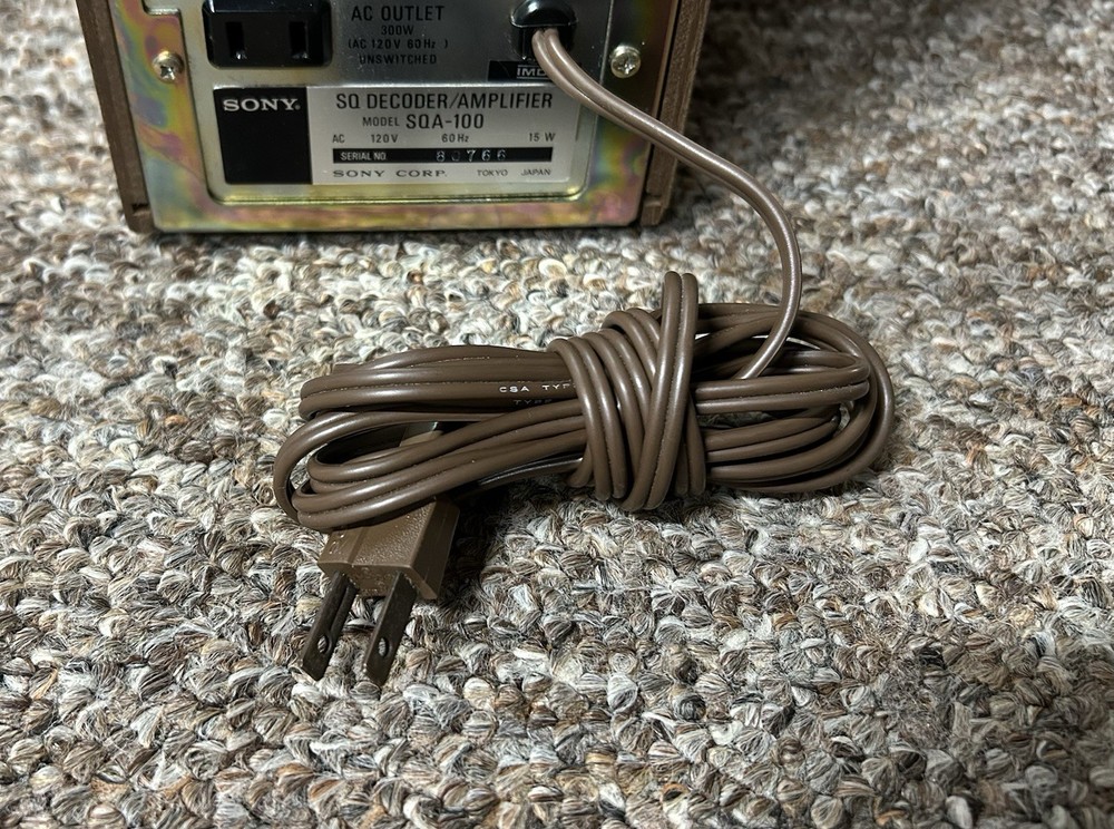 Sony SQA-100 Solid State SQ Decoder/Amplifier 2 Watts 2CH/ 2-4/ R-MTX