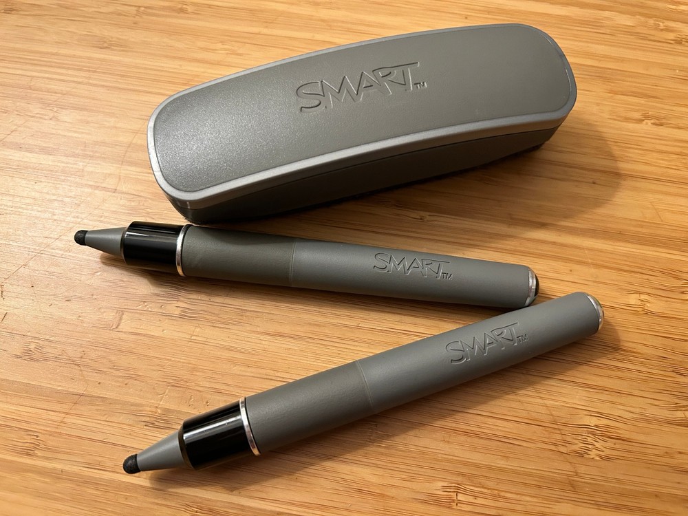 Smart Technologies 2 x 4-Color Board Pen And Eraser