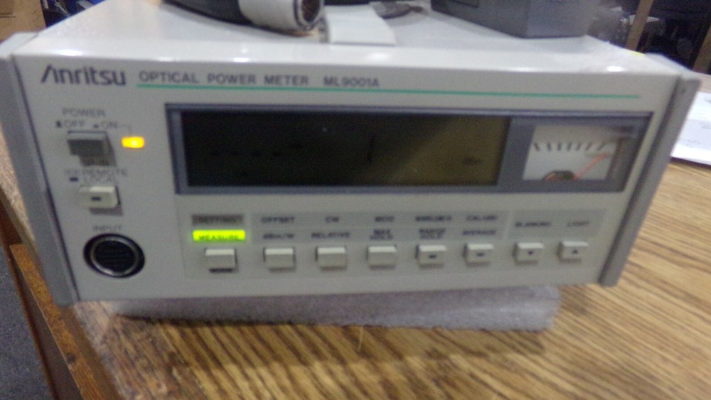 Anritsu Model: ML9001A Optical Power Meter with MA9611A Optical Power Sensor