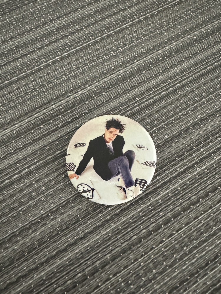 THE CURE Robert Smith Pin 1.50” Button Badge NEW