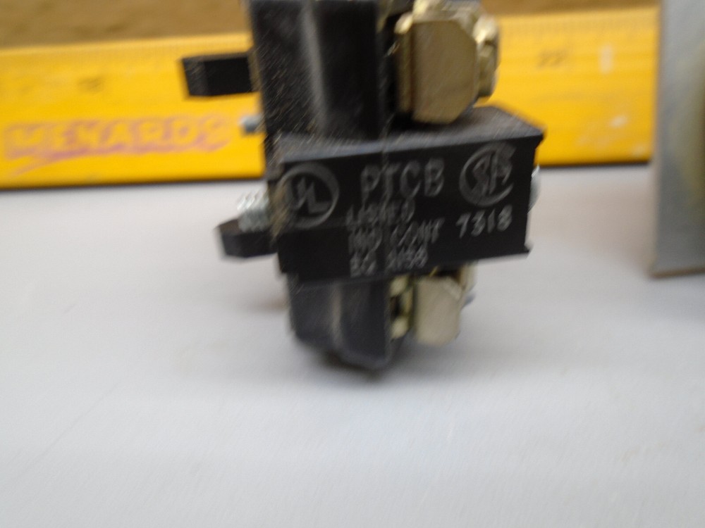 Microswitch PTSBF301 7319 Operator & PTCB Contact block W200