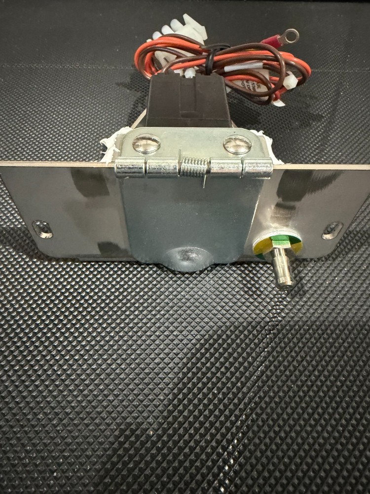 AMSCO 3085 POWER PLUG NEW WITHOUT BOX