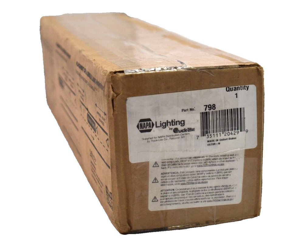 Napa Lighting Triangles/Flares/Reflectors Emergency Safety Warning Kit